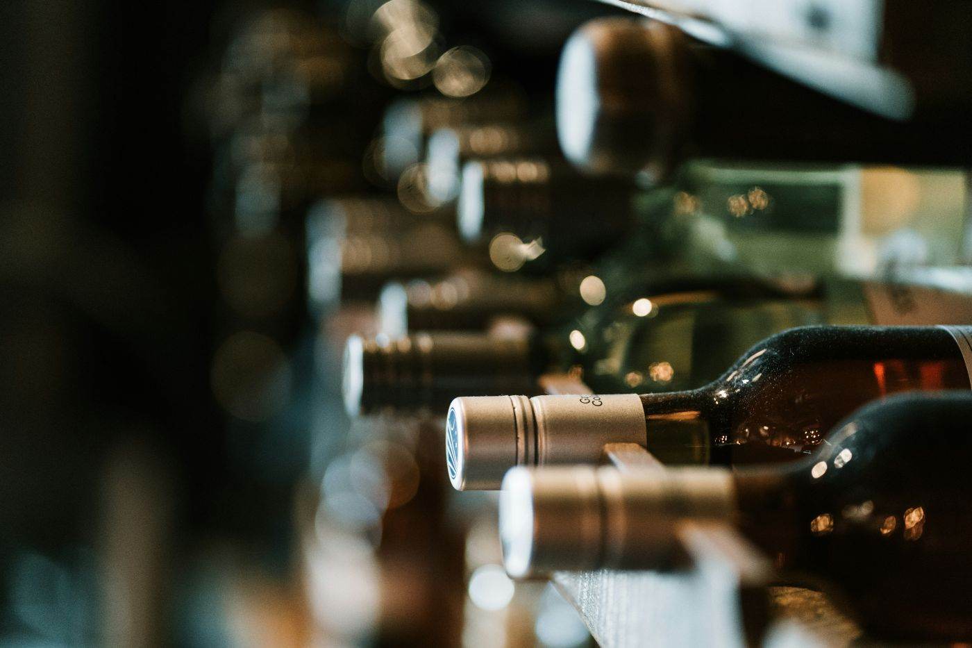 Reuters: Producţia franceză de vin se află la cele mai scăzute niveluri din ultimii 30 de ani